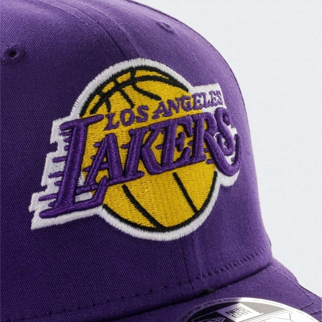 BONÉ NEW ERA LOS ANGELES LAKERS TEAM STRETCH PURPLE/YELLOW