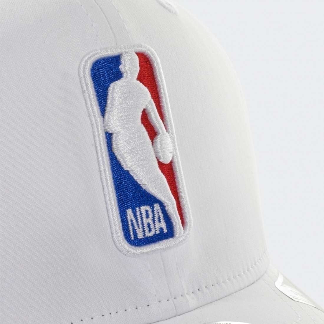 BONÉ NEW ERA NBA LOGO WHITE/BLUE