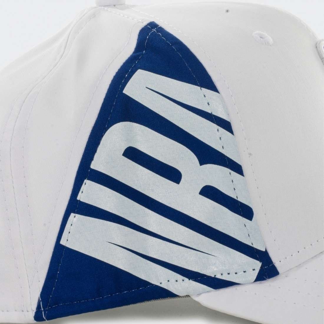 BONÉ NEW ERA NBA LOGO WHITE/BLUE