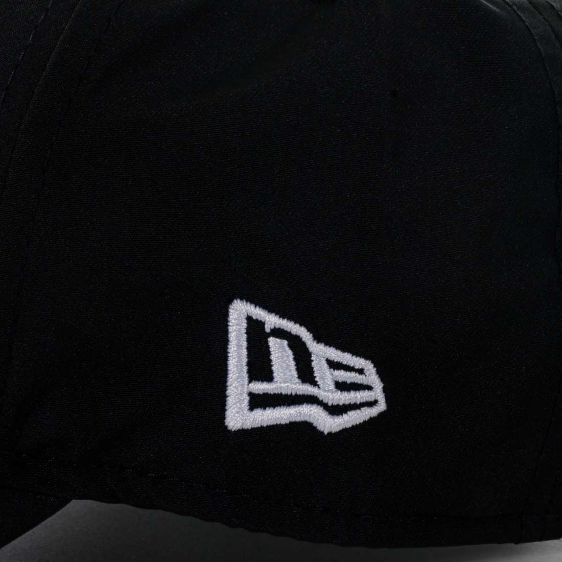 BONÉ NEW ERA NEW YORK YANKEES BLACK/WHITE