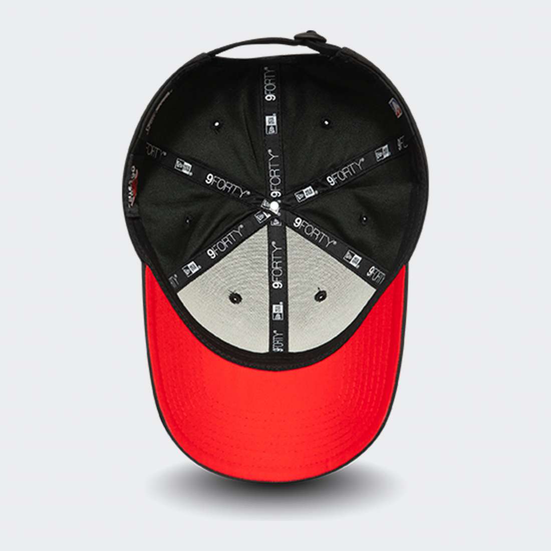 BONÉ NEW ERA 940 CHICAGO BULLS BLACK/RED