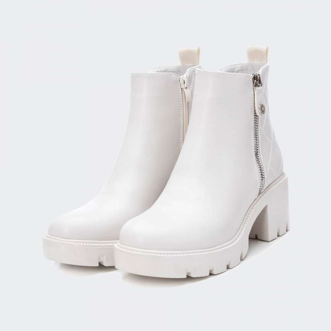 BOTAS XTI 140622 HIELO