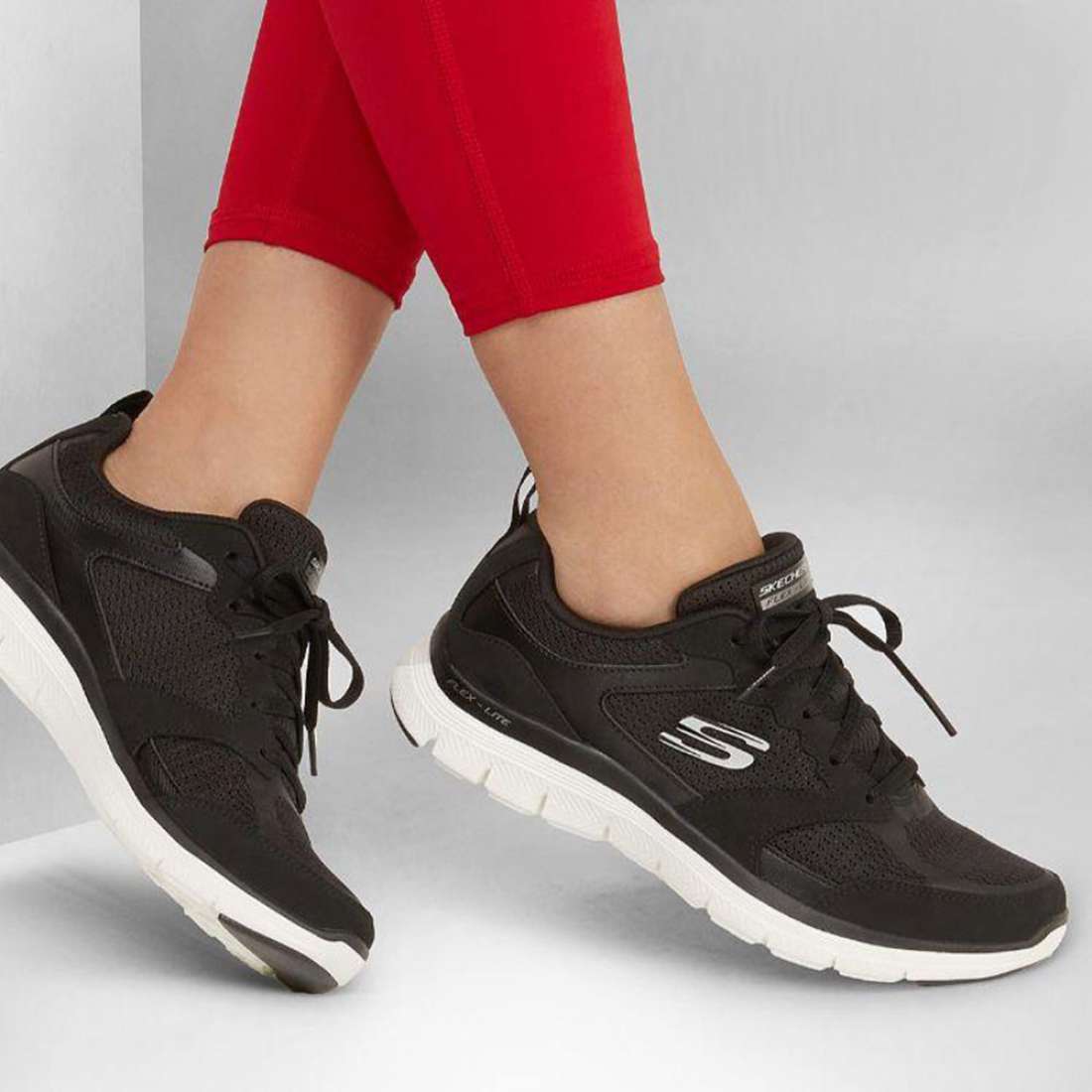 SKECHERS FLEX APPEAL 4.0 ACTIVE LOW BLACK/WHITE