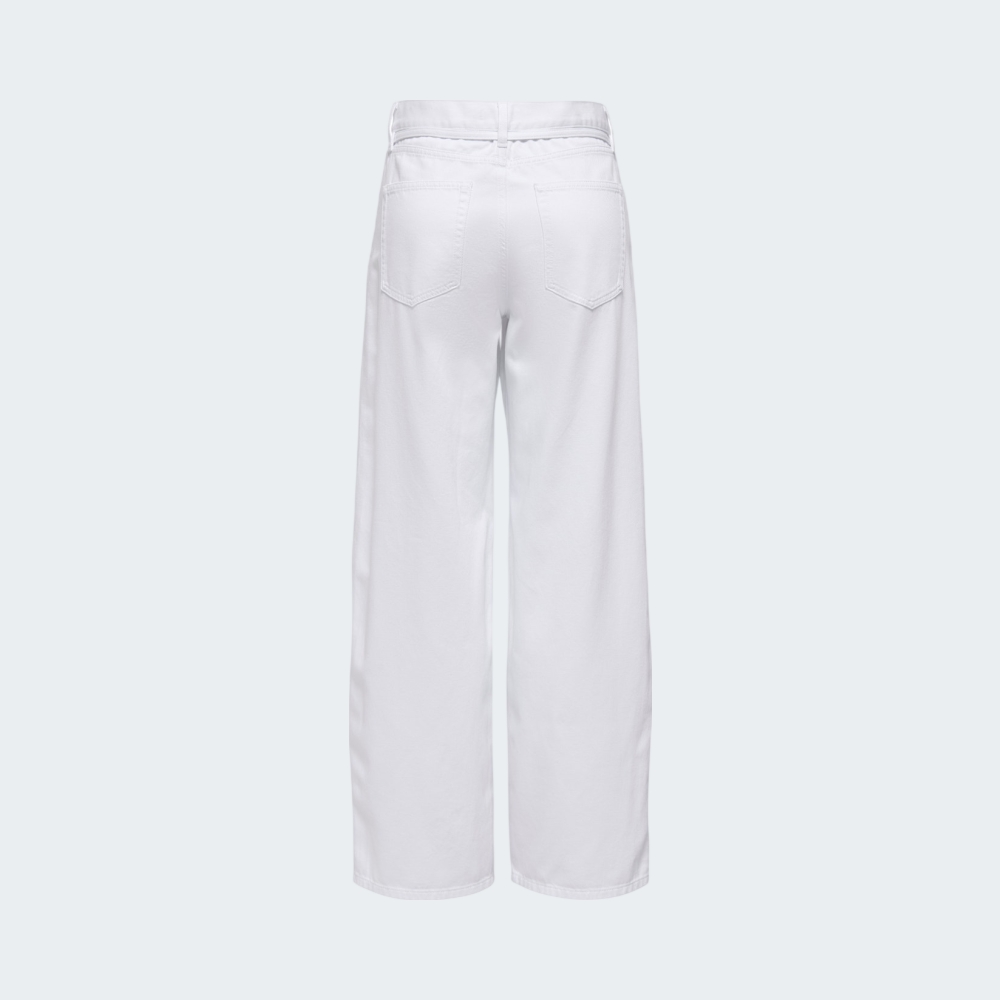 15363227-WHITE_WHITE_1