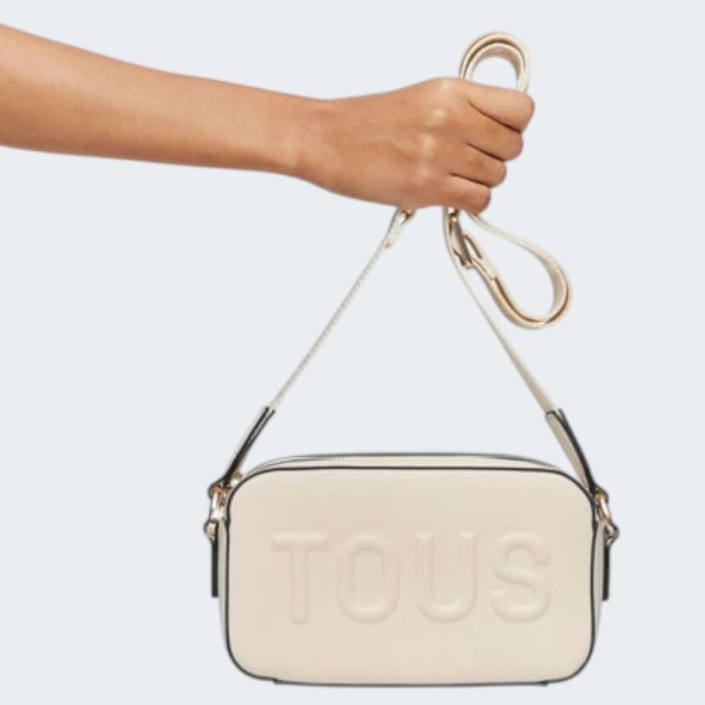 MALA TOUS REPORTER T LA RUE