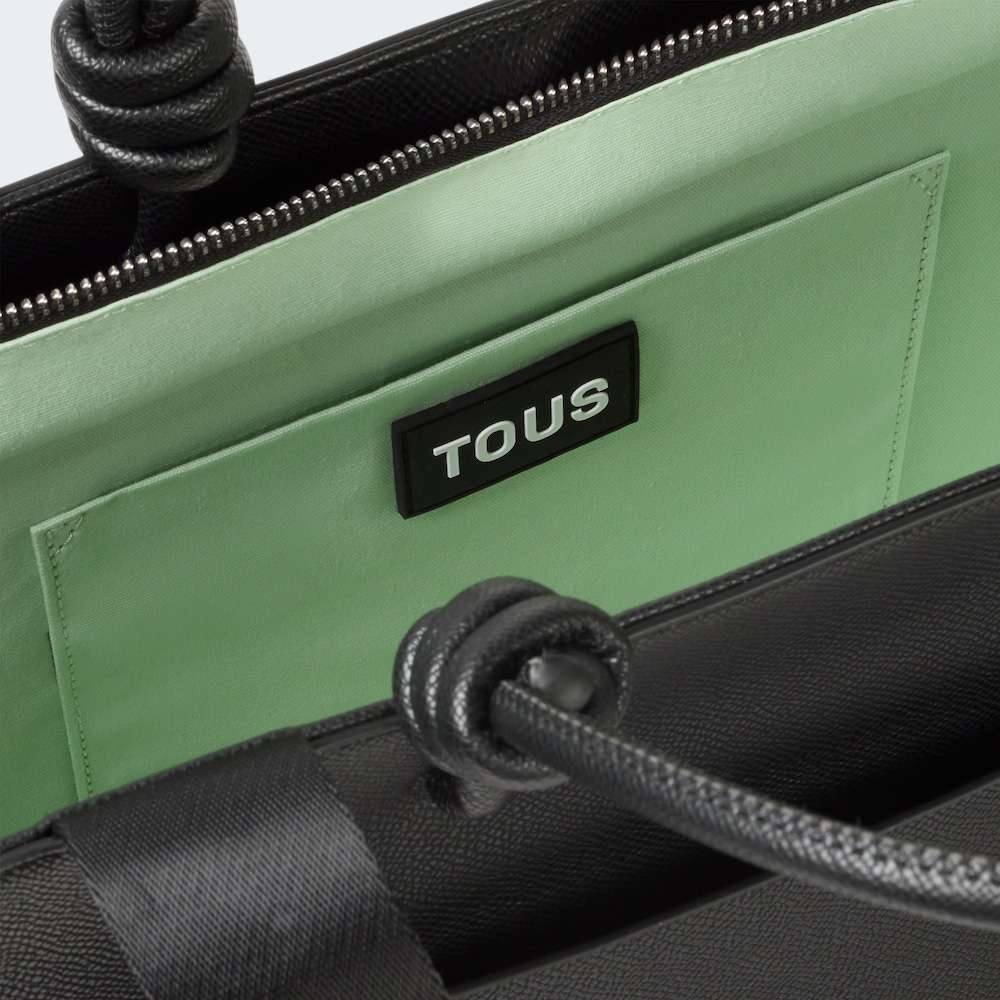 MALA TOUS AMAYA T LA RUE