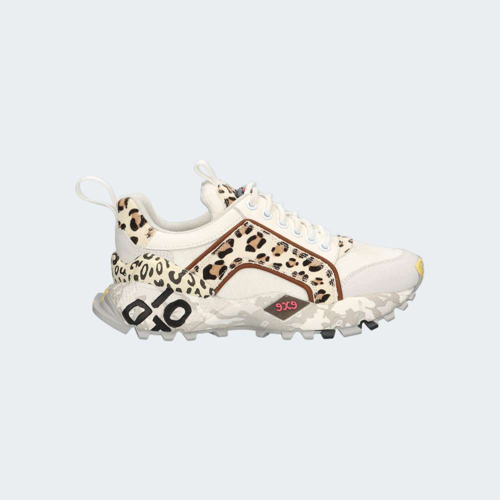 EXÉ LEOPARD WHITE
