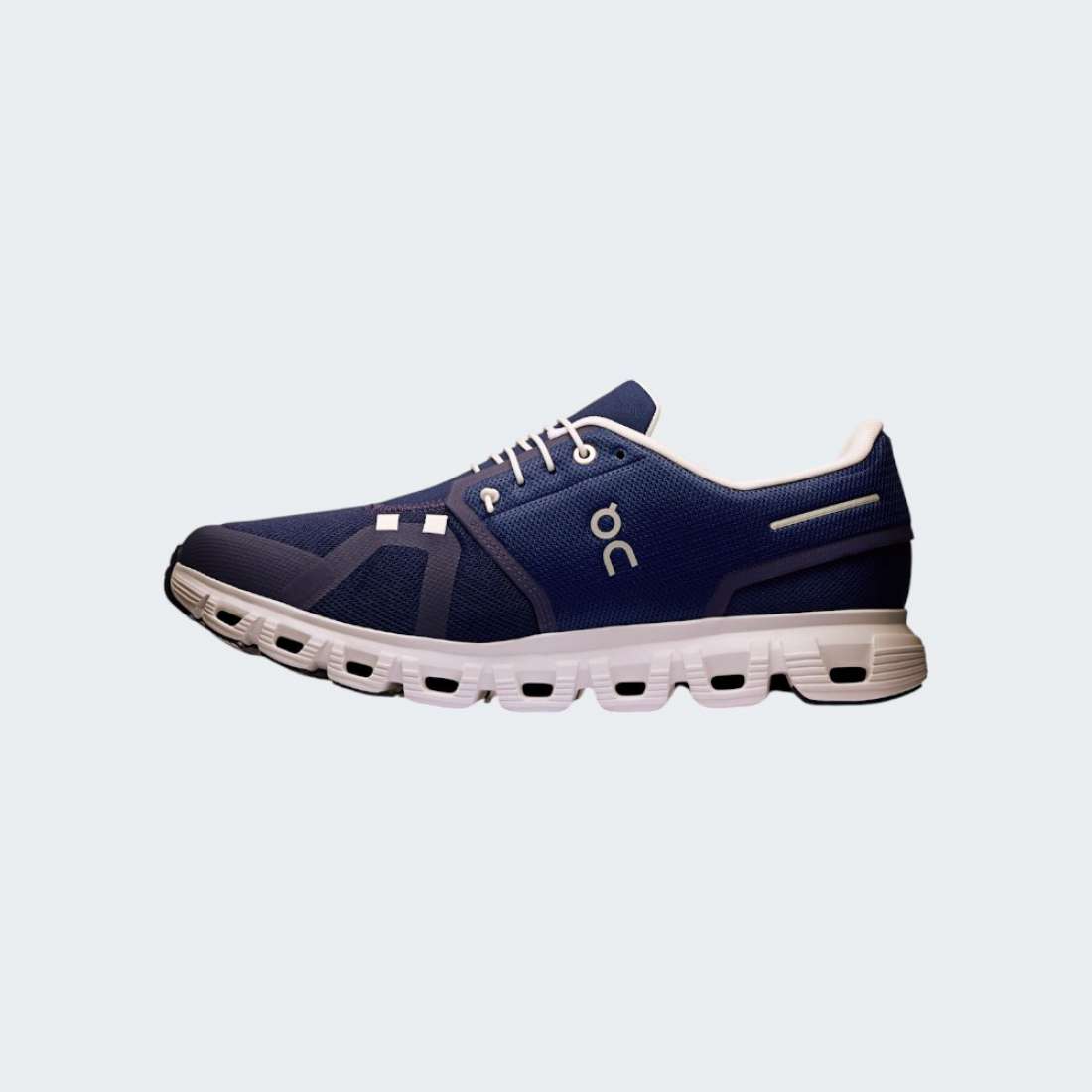 ON RUNNING CLOUD 6 MIDNIGHT/WHITE