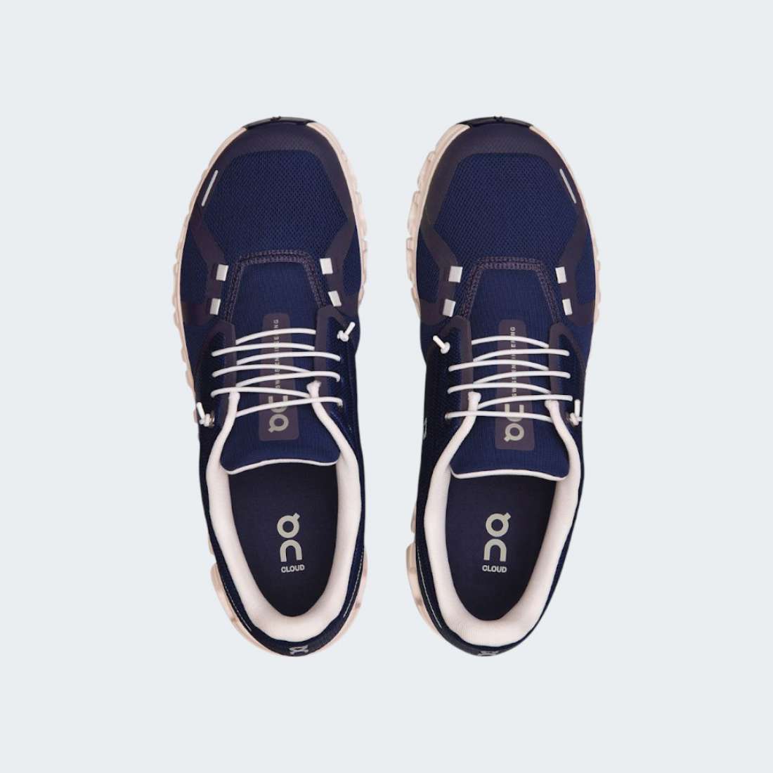 ON RUNNING CLOUD 6 MIDNIGHT/WHITE