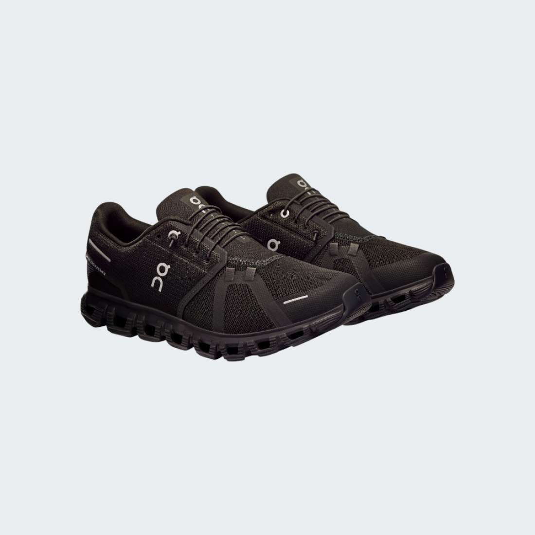 ON RUNNING CLOUD 6 BLACK