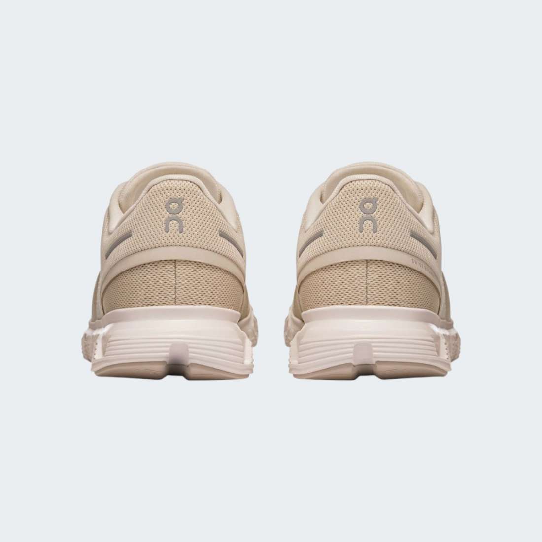 ON RUNNING CLOUD 6 PEARL WHITE