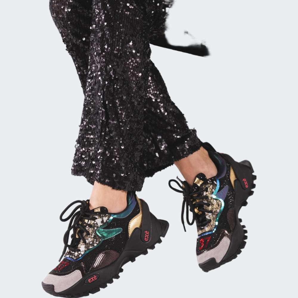 EXÉ BLACK/GOLD