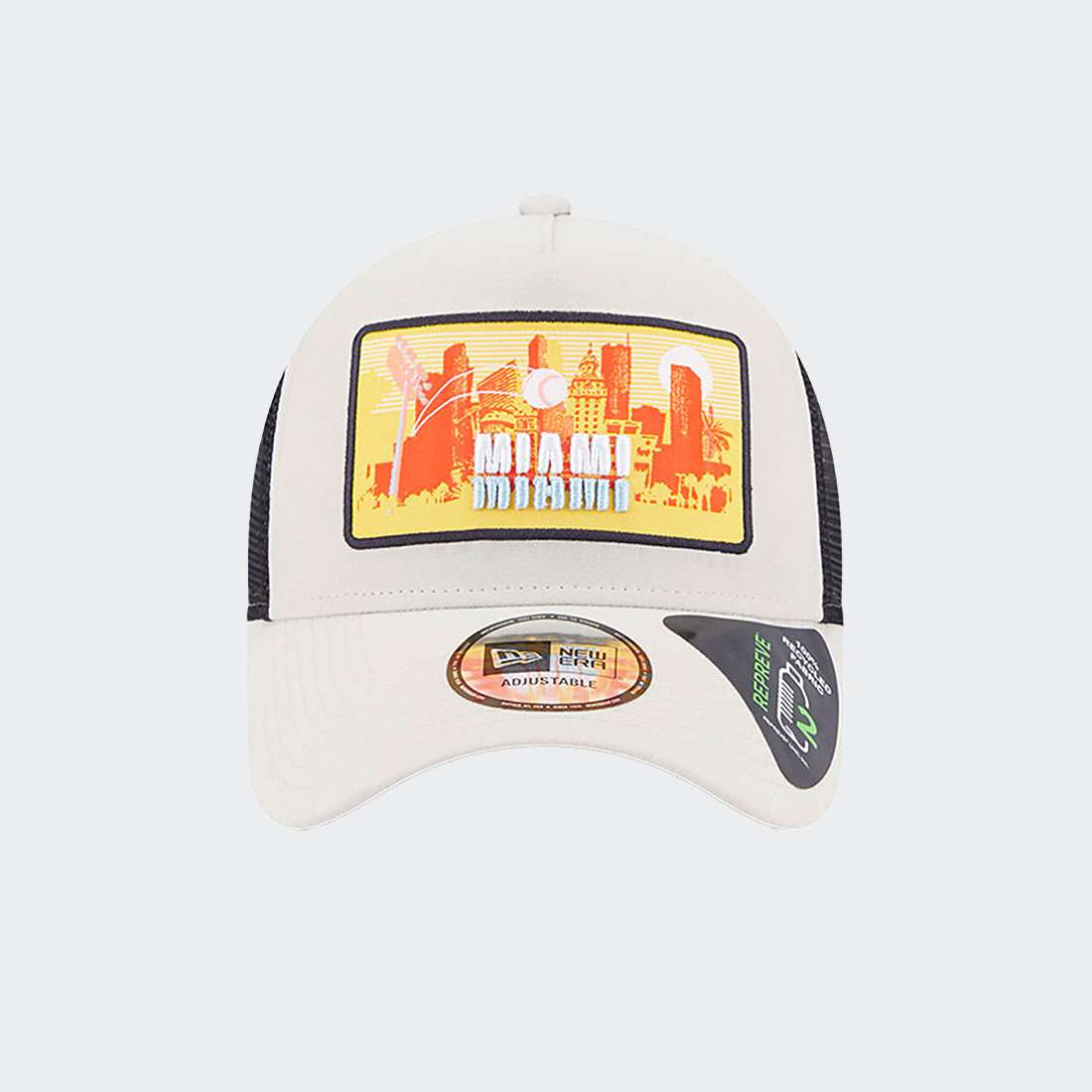 BONÉ NEW ERA LICENSE PLATE TRUCKER BEIGE/BLACK