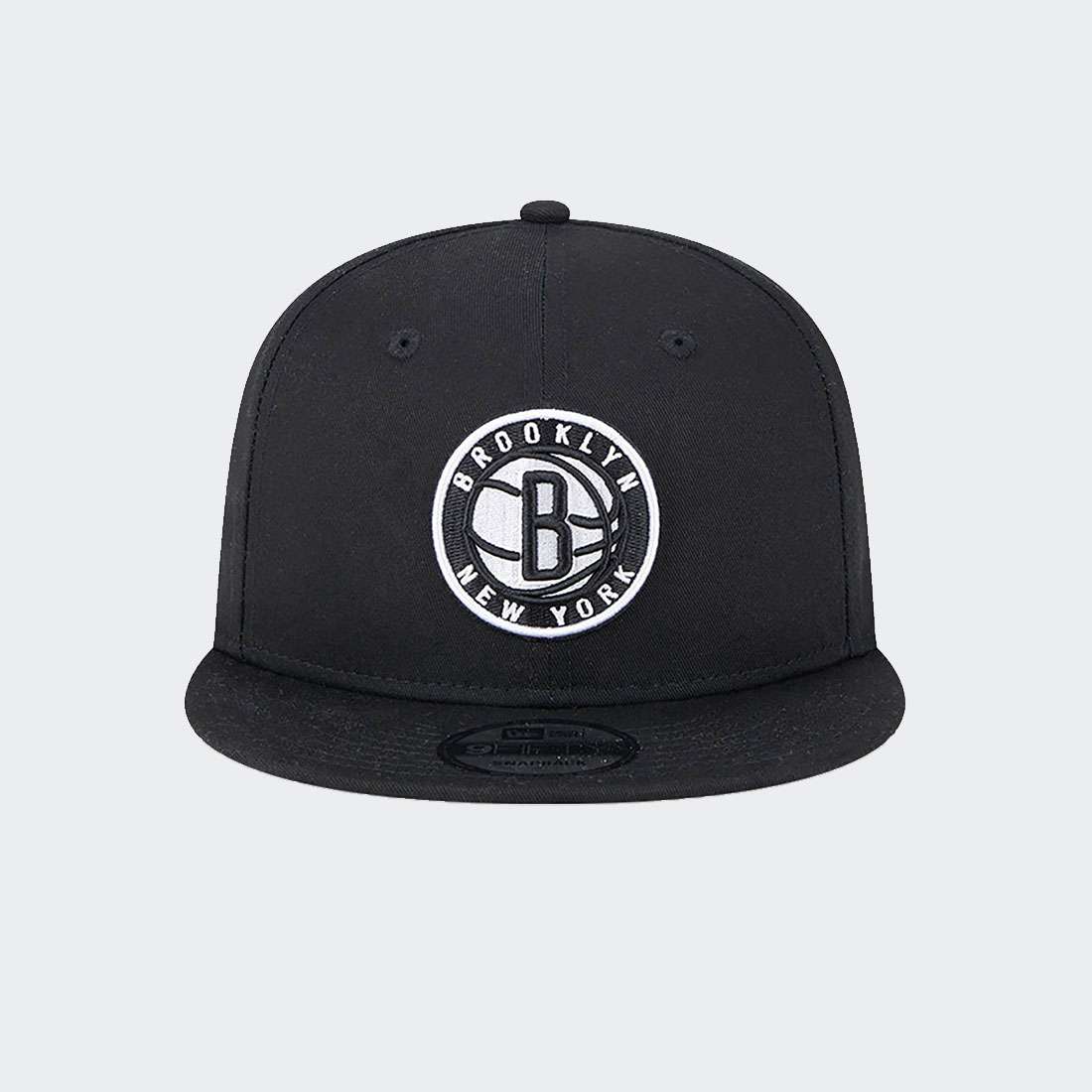 BONÉ NEW ERA BROOKLYN NETS METALLIC ARCH 9FIFTY BLACK