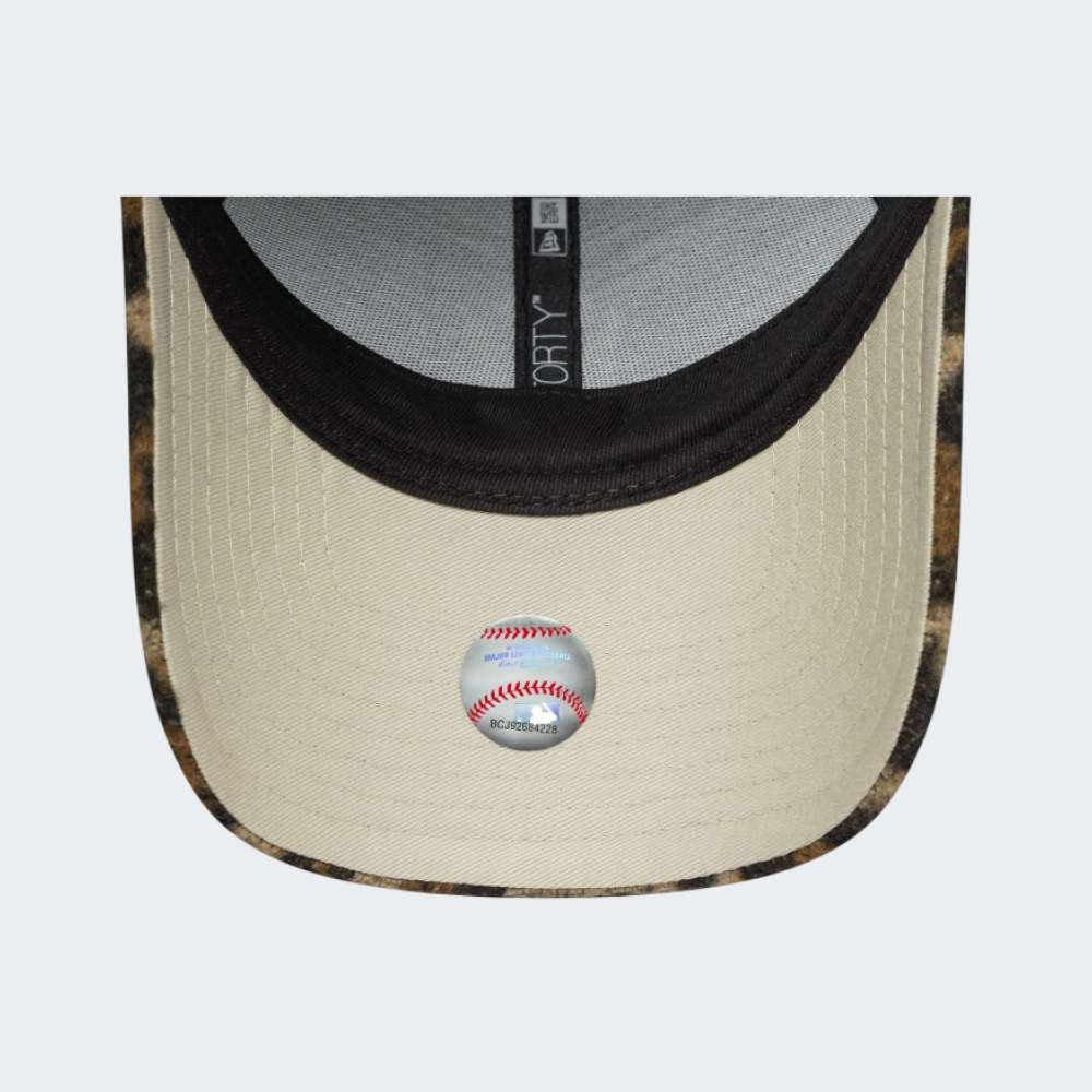 BONE NEW ERA W NEW YORK YANKEES COSY ANIMAL 9FORTY