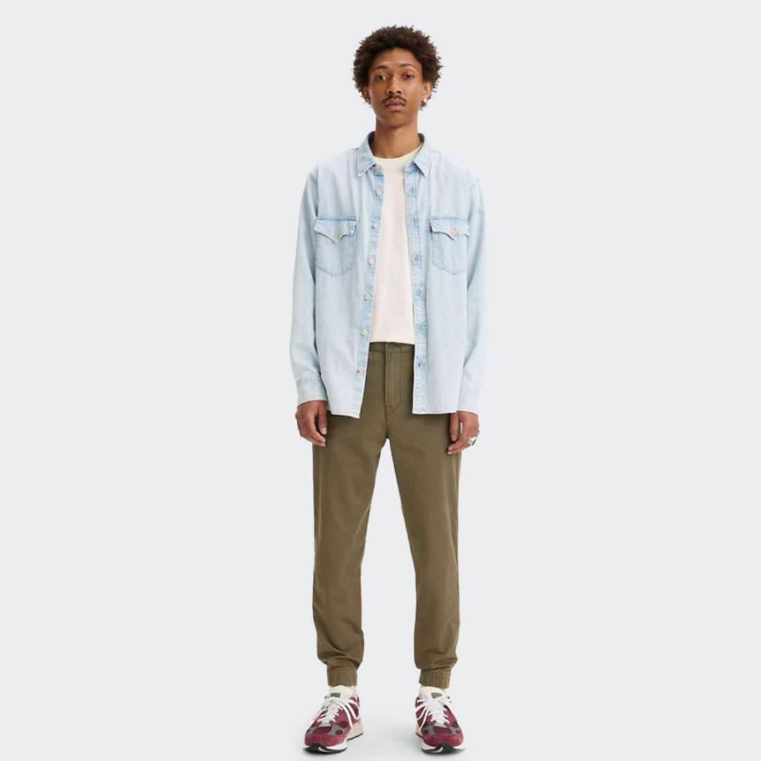 CALÇAS LEVIS CHINO JOGGER OLIVE