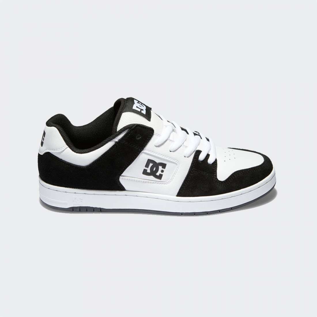 DC MANTECA 4 WHITE/BLACK