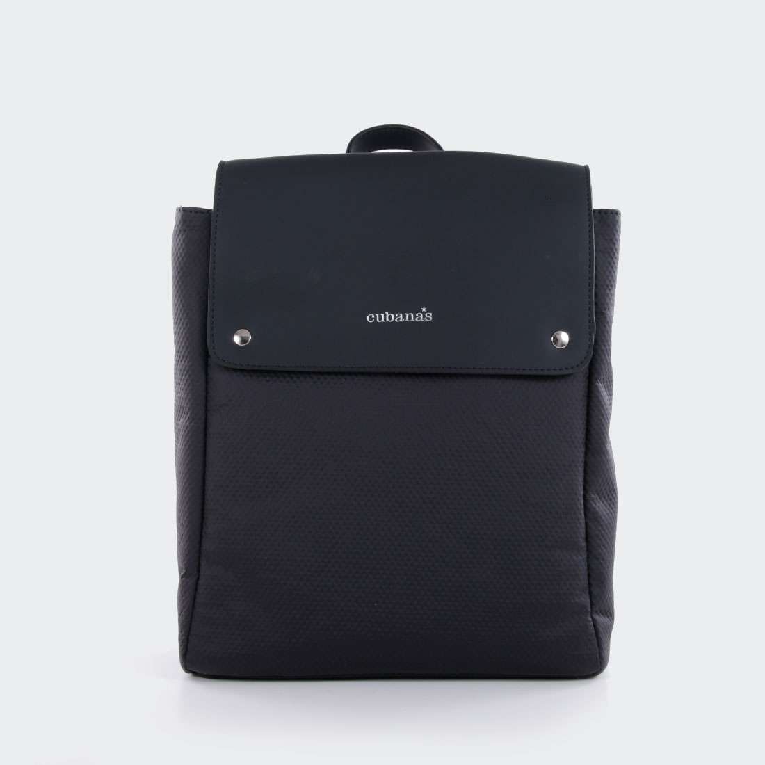 AGNES100BLACK_PRETO