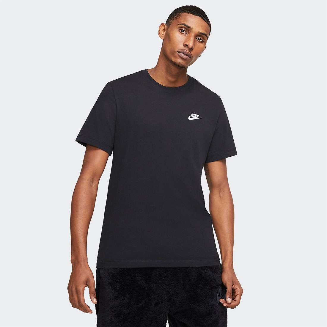 T-SHIRT NIKE SPORTSWEAR CLUB BLACK