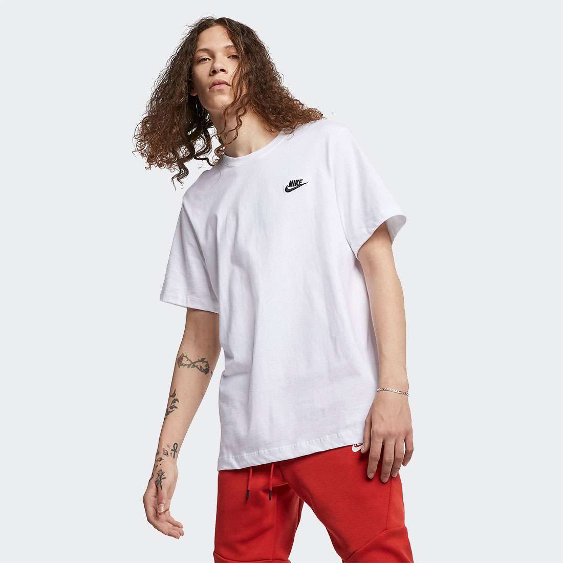 T-SHIRT NIKE SPORTSWEAR CLUB WHITE