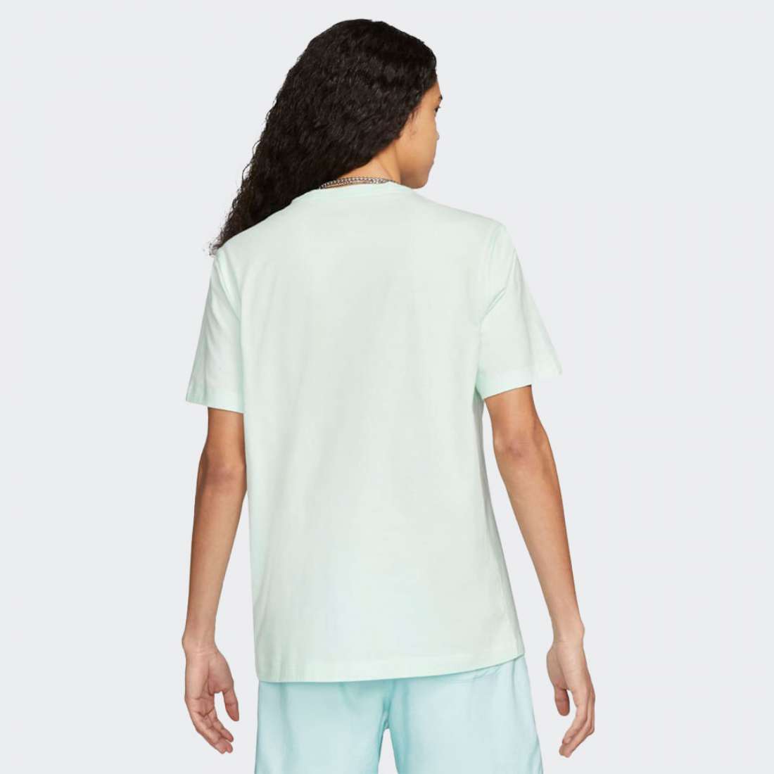 TSHIRT NIKE SPORTSWEAR AQUA GREEN