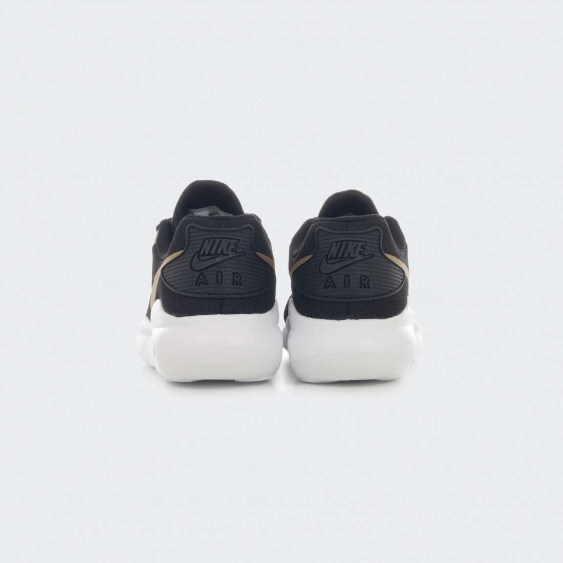 NIKE AIR MAX OKETO BLACK/GOLD