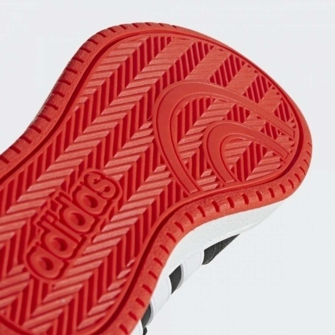 ADIDAS HOOP 2.0 CMF C CORE BLACK / CLOUD WHITE / HI-RES RED