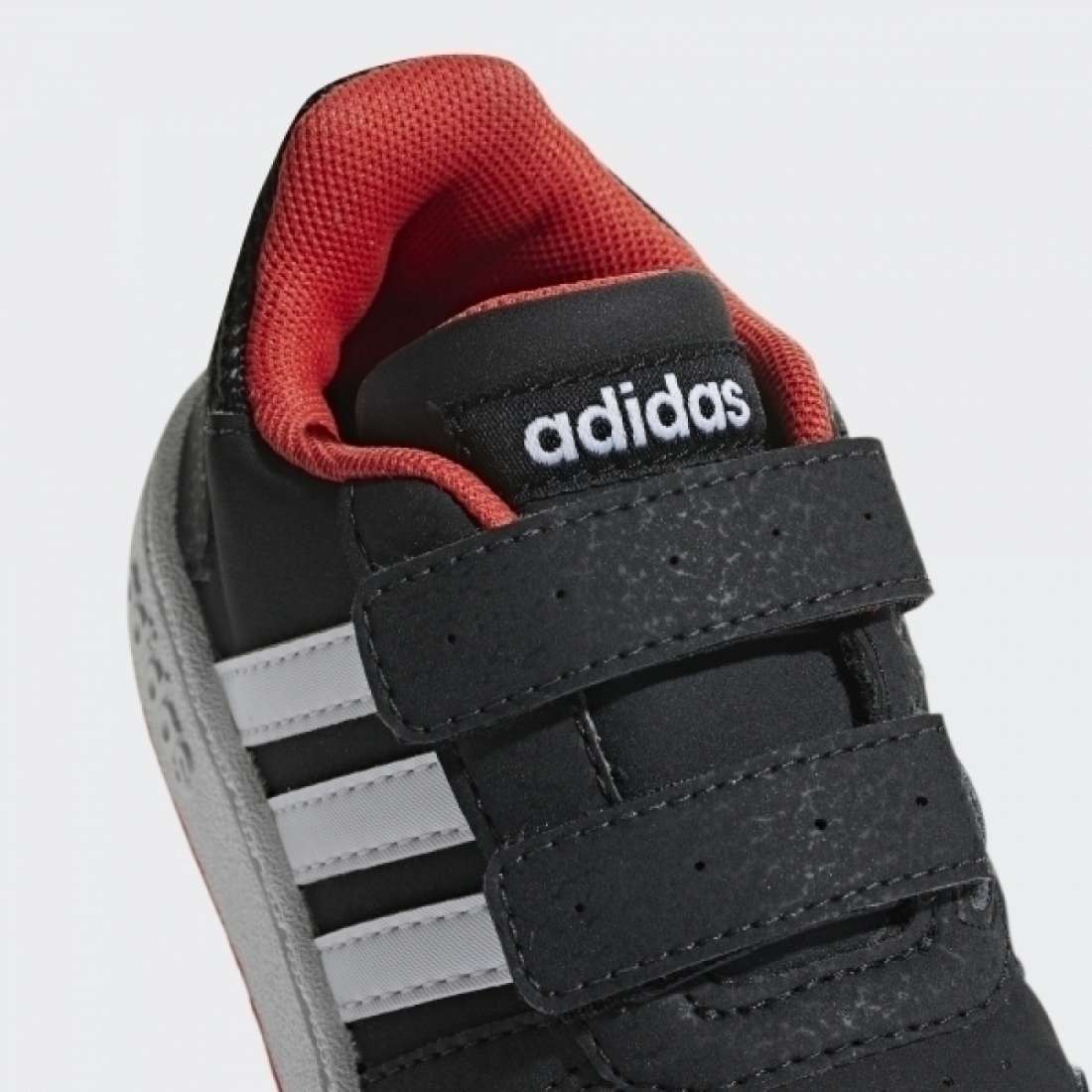 ADIDAS HOOPS 2.0 CMF I CORE BLACK / CLOUD WHITE / HI-RES RED