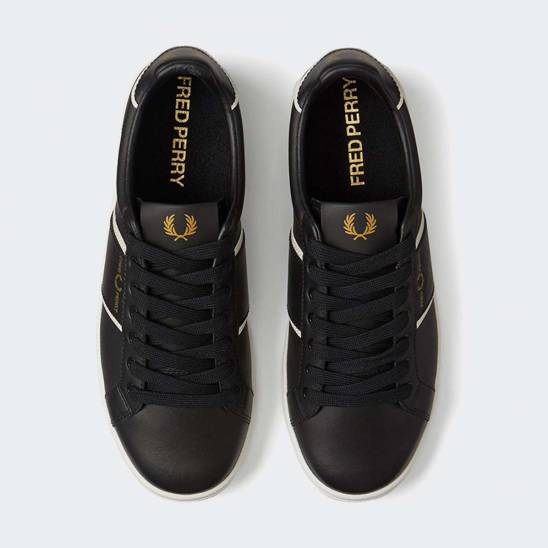 FRED PERRY B721 BLACK