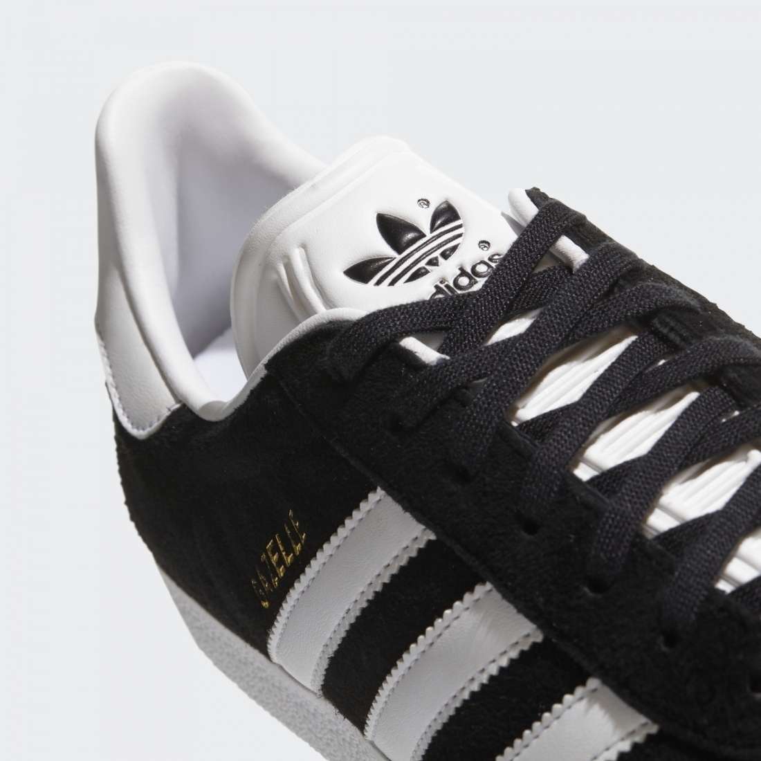 ADIDAS GAZELLE BLACK/WHITE