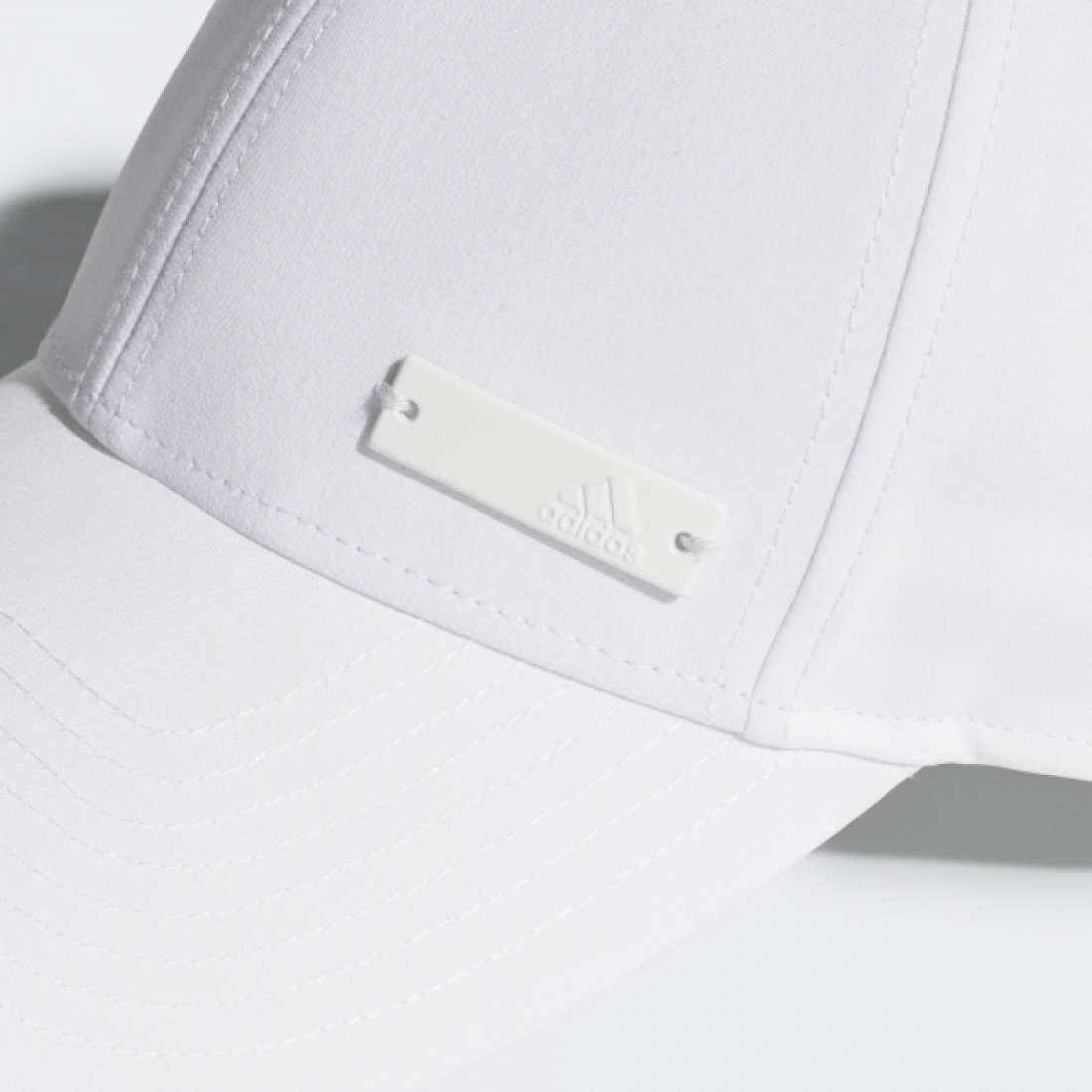 BONÉ ADIDAS SIX PANEL WHITE