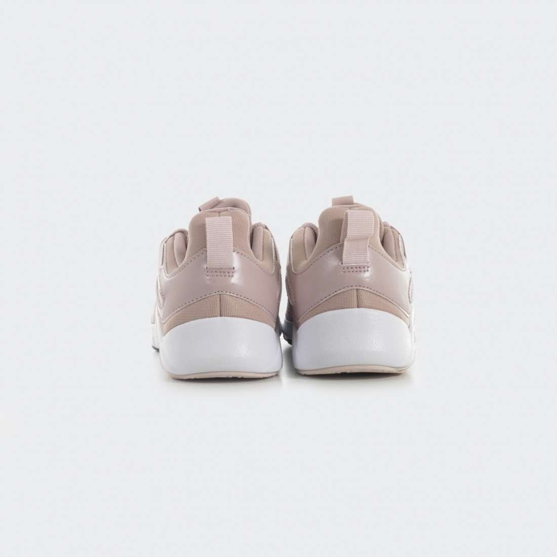 NIKE LEGEND ESSENTIAL ROSE/WHITE