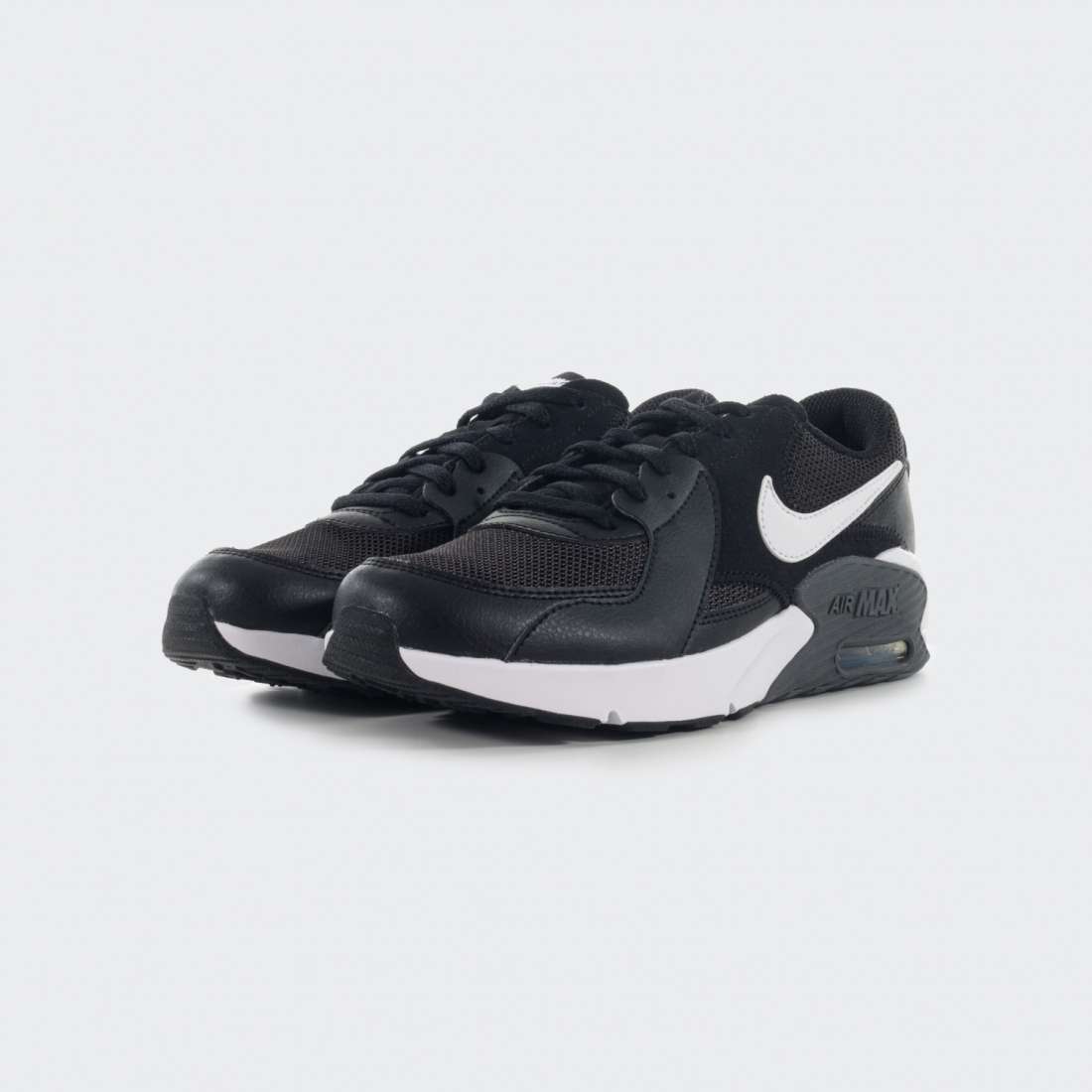 NIKE AIR MAX EXCEE BLACK / WHITE