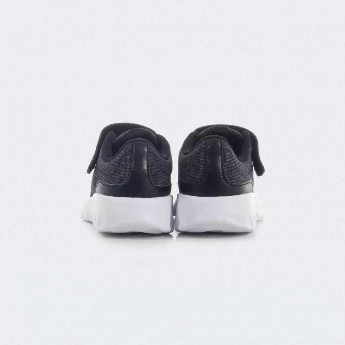 NIKE EXPLORE STRADA PS BLACK/WHITE