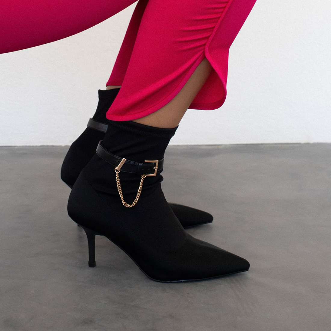 BOTINS CRISTINA FERREIRA MOMA PRETO