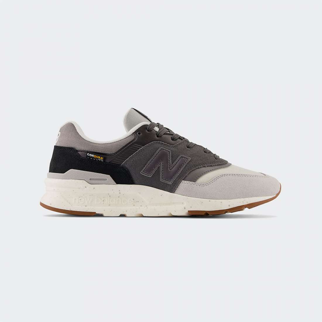 NEW BALANCE 997 BLACK/WHITE