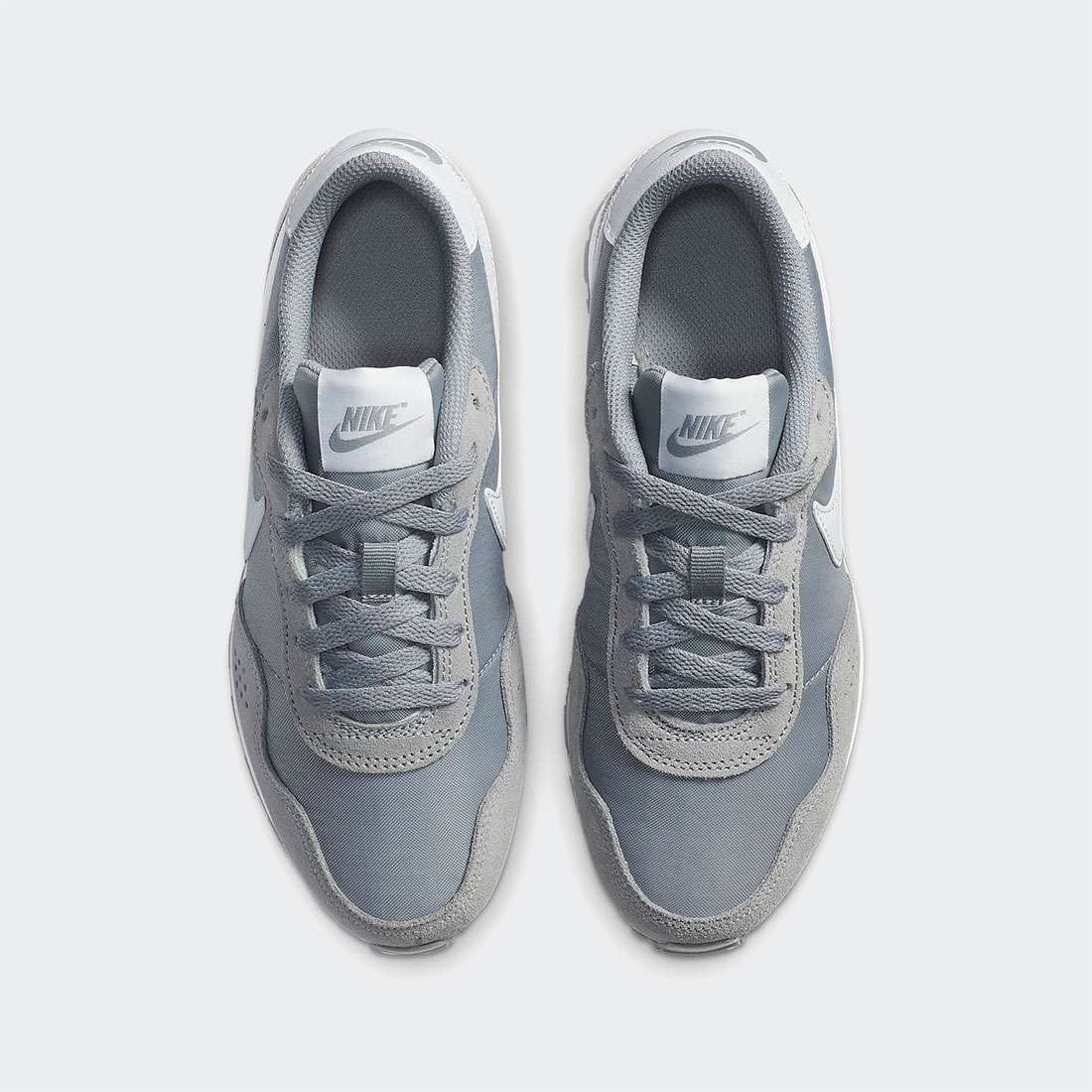 NIKE MD VALIANT GS GREY/WHITE