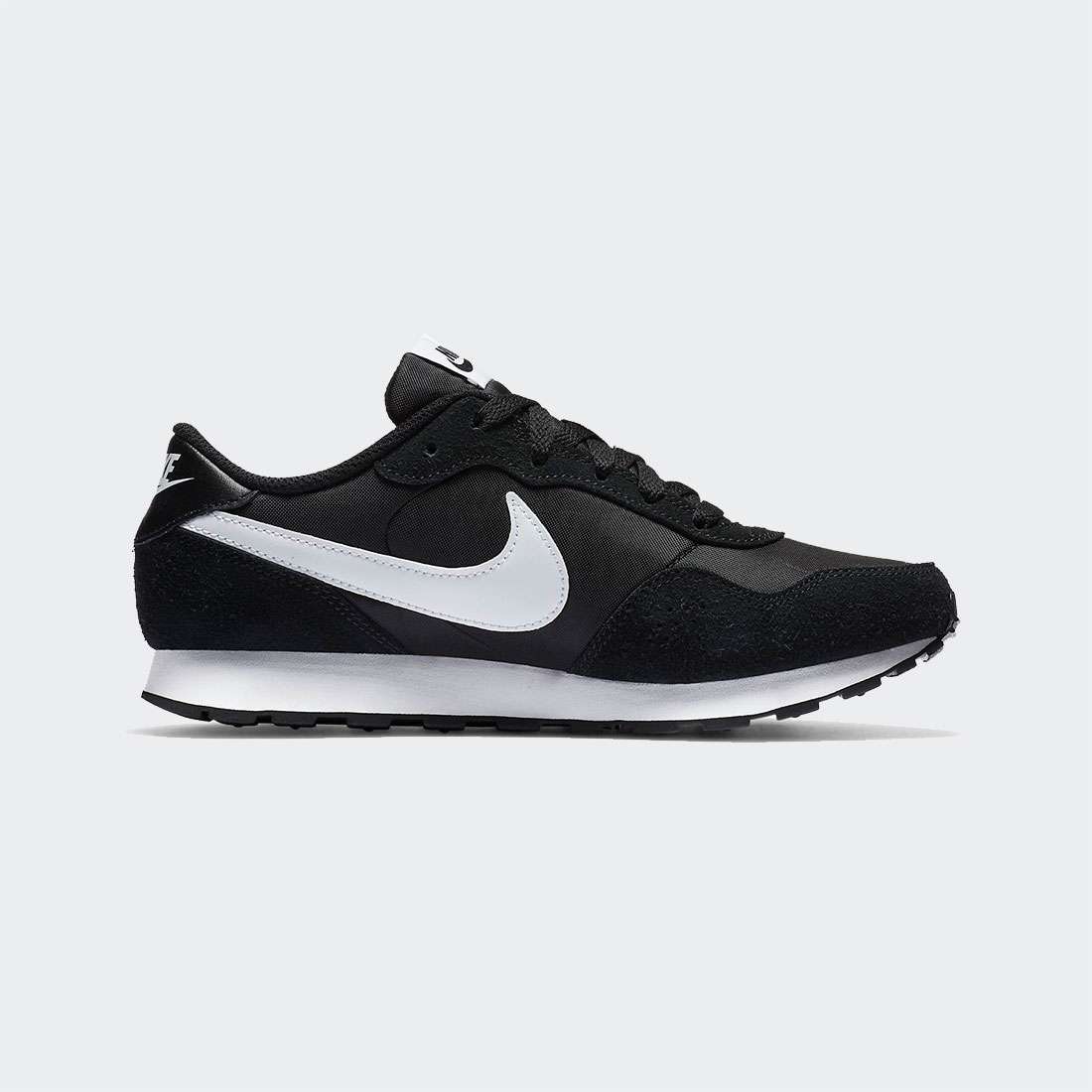 NIKE MD VALIANT BLACK/WHITE