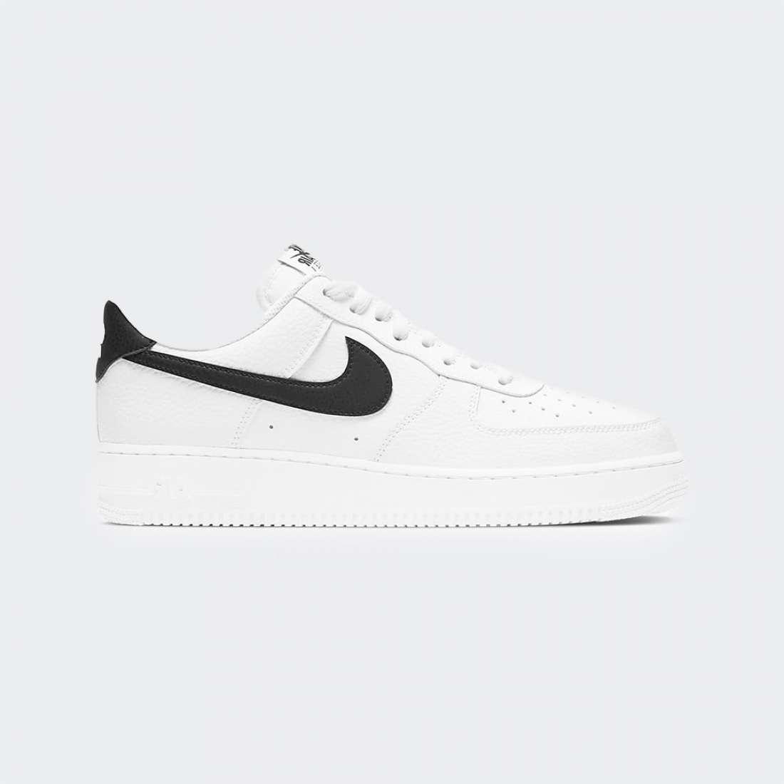 NIKE AIR FORCE 1 WHITE/BLACK