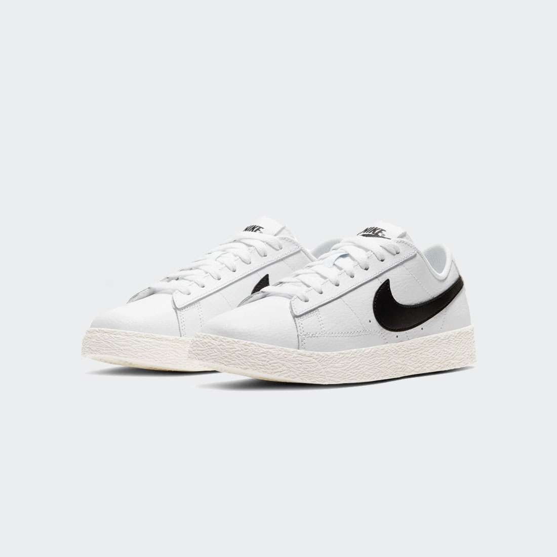NIKE BLAZER LOW WHITE/BLACK