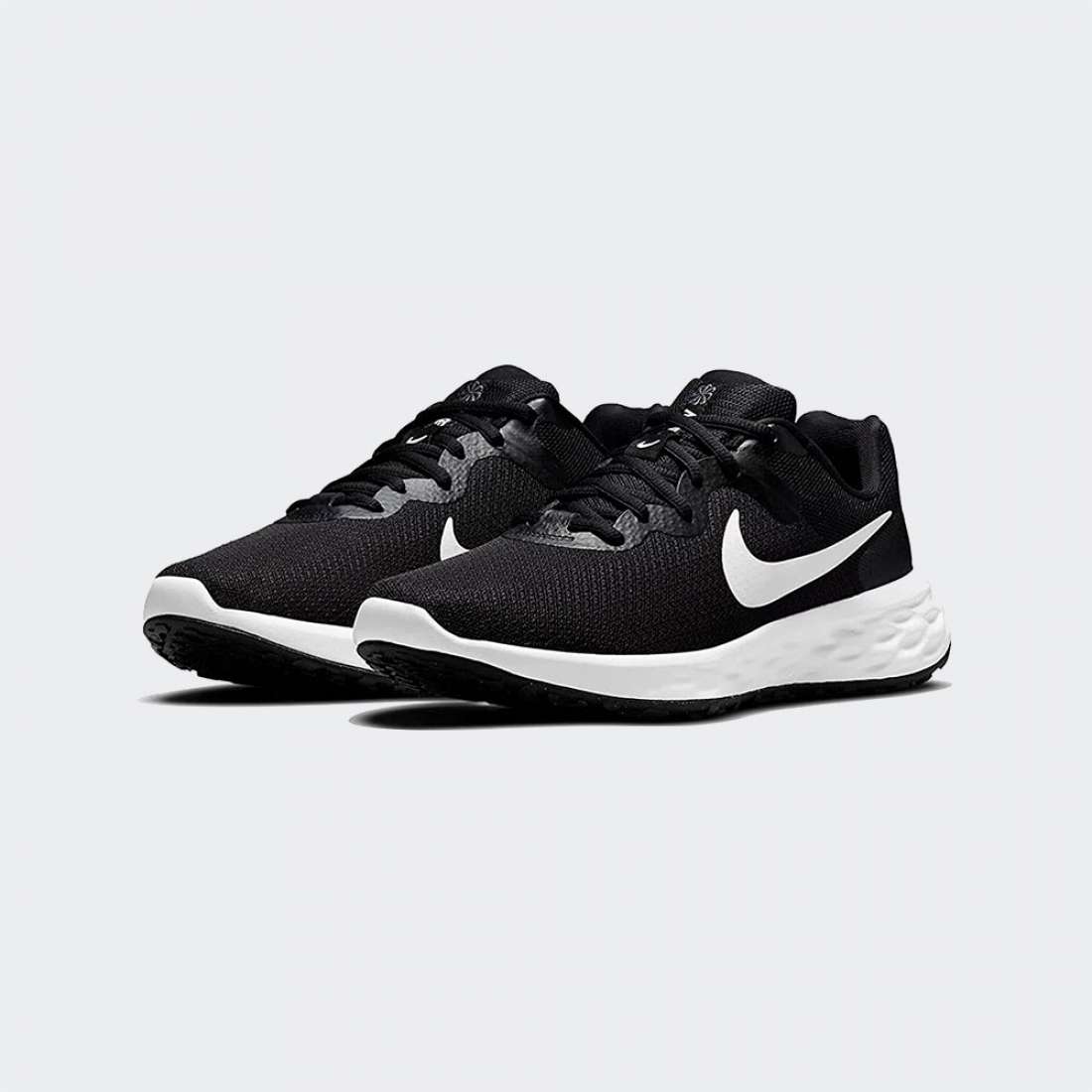 NIKE REVOLUTION 6 BLACK/WHITE