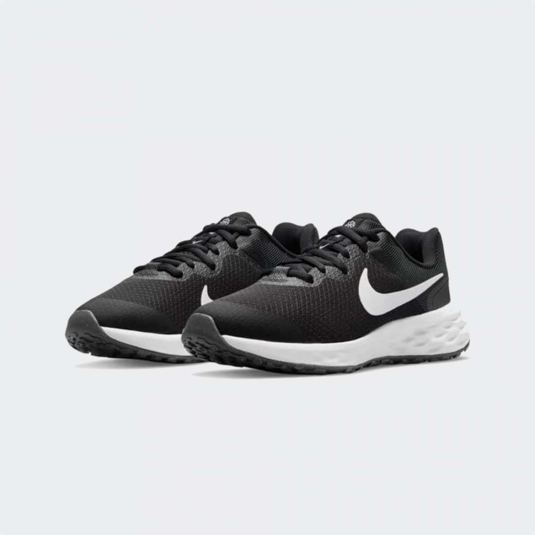 NIKE REVOLUTION 6 BLACK/WHITE