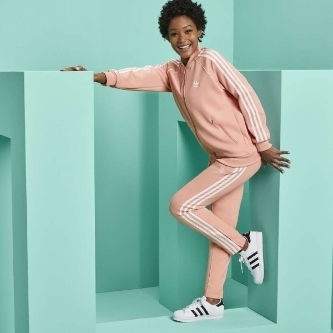 Grupo Lpoint CalCas Adidas Superstar Top Dust Pink Rose Dv2593