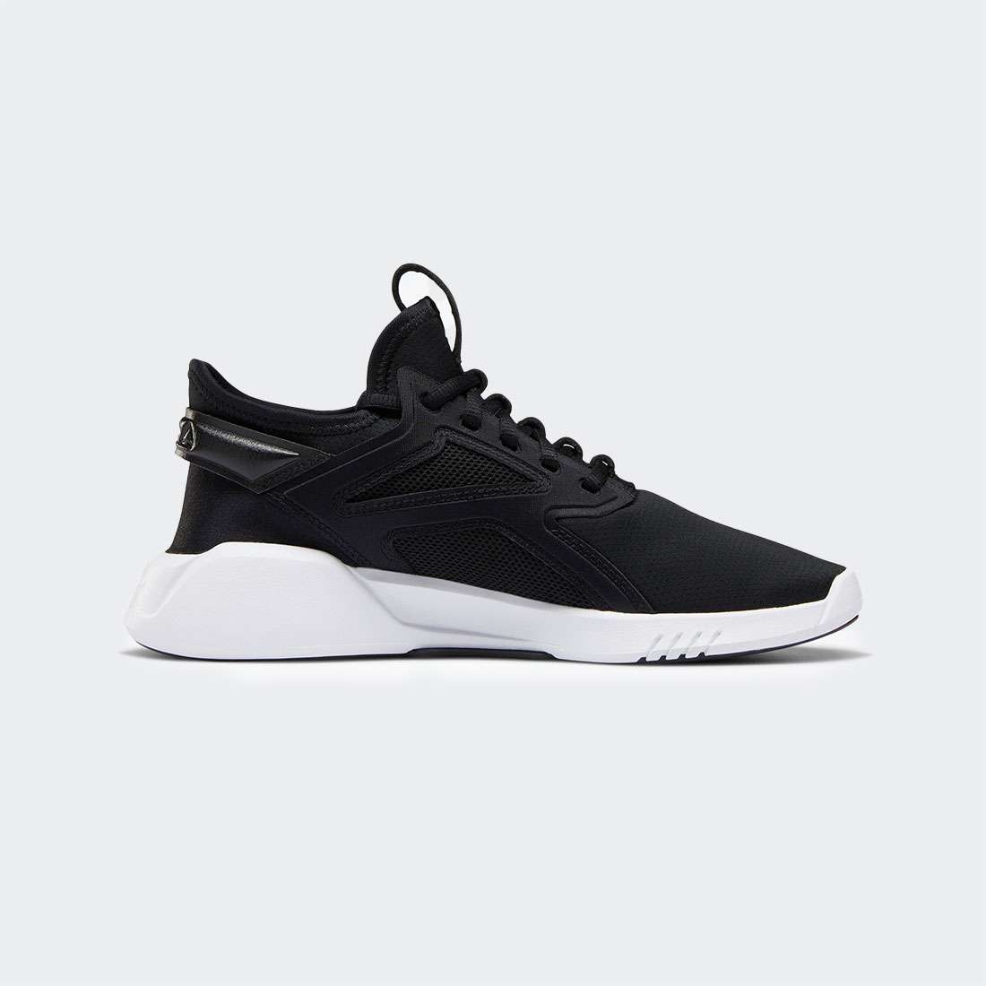 REEBOK FREESTYLE MOTION BLACK/WHITE