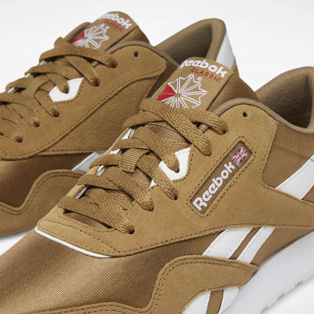 REEBOK CLASSIC NYLON TATCH/WHITE