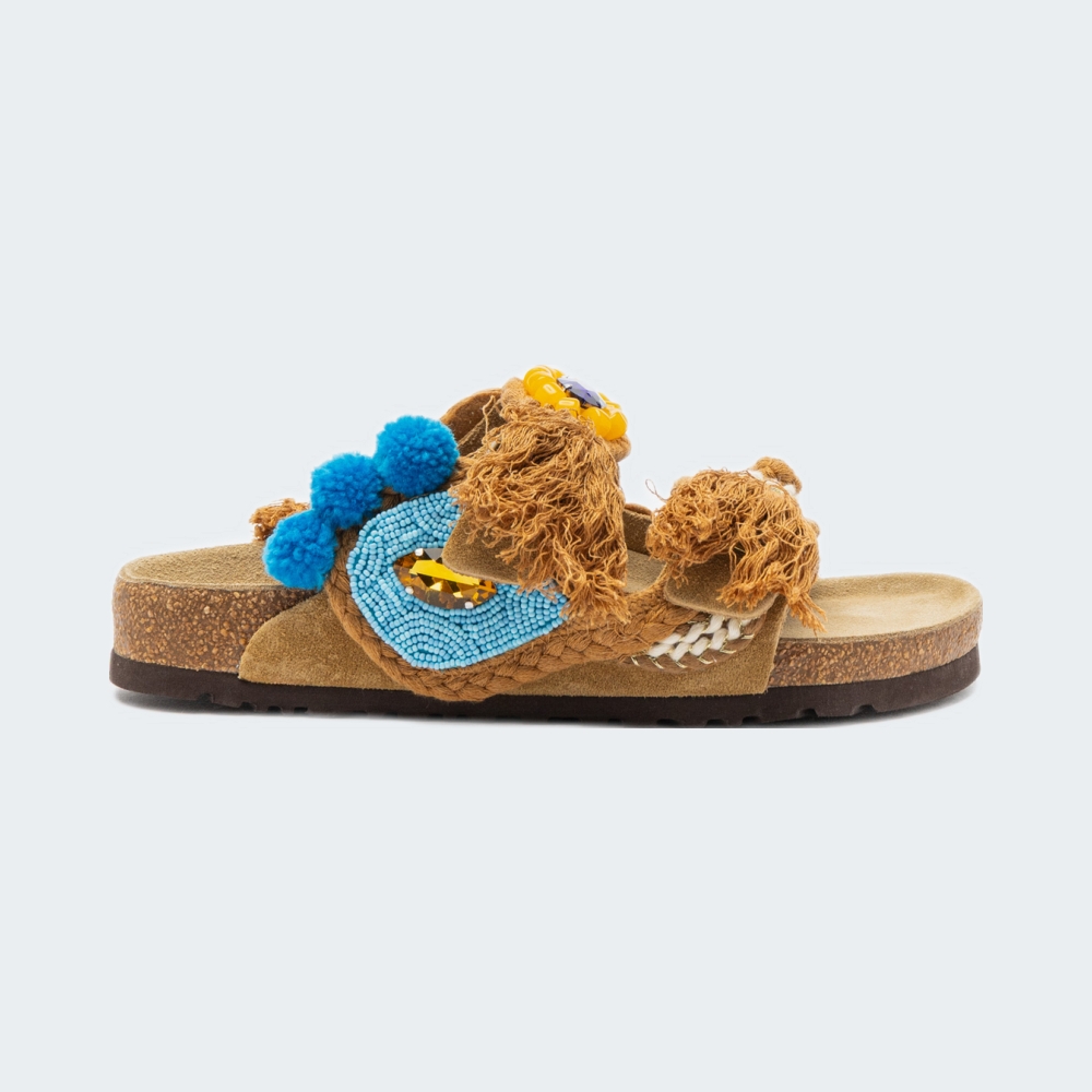 EBK-05-CAMEL_CAMEL