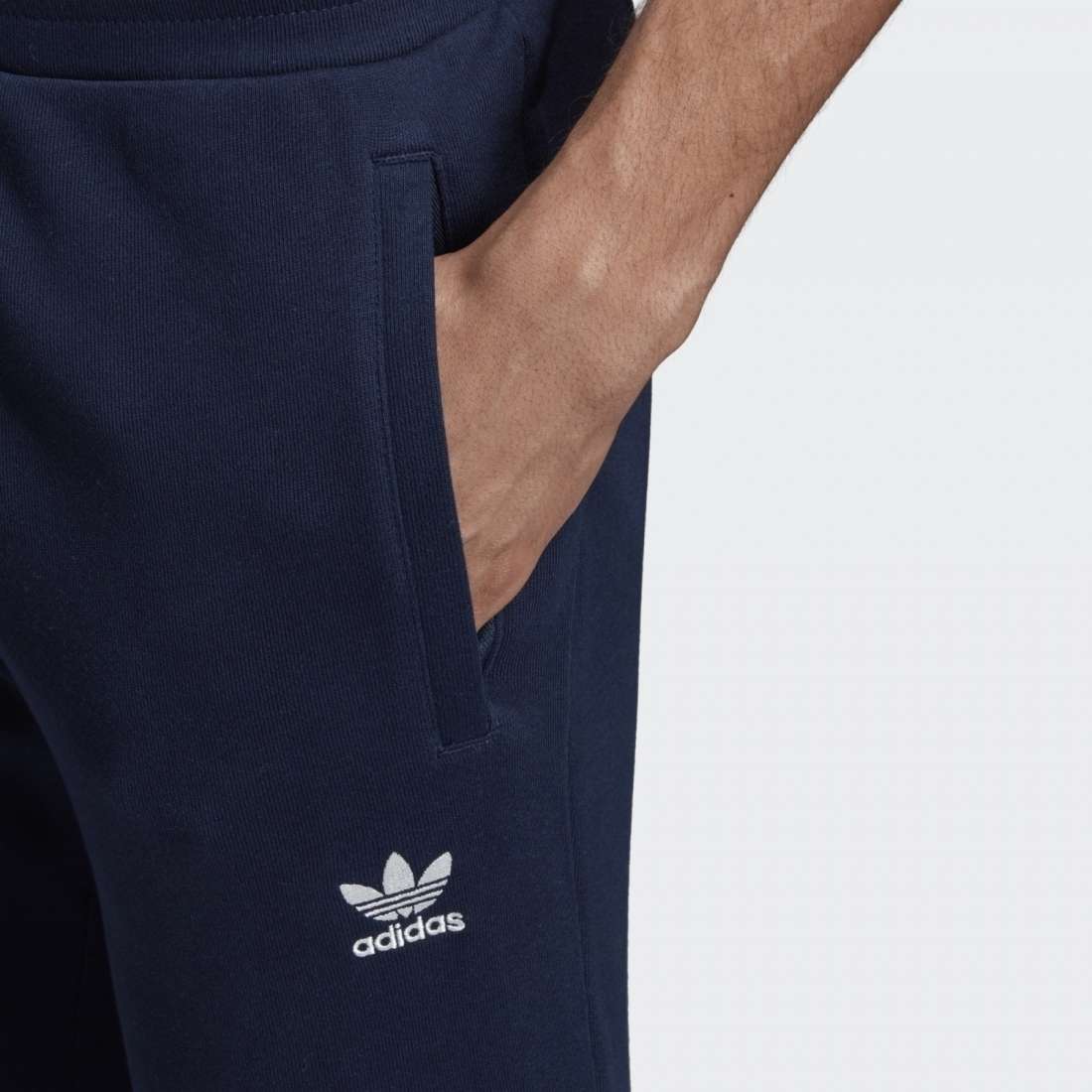 CALÇA ADIDAS TREFOIL ESSENTIALS COLLEGIATE NAVY