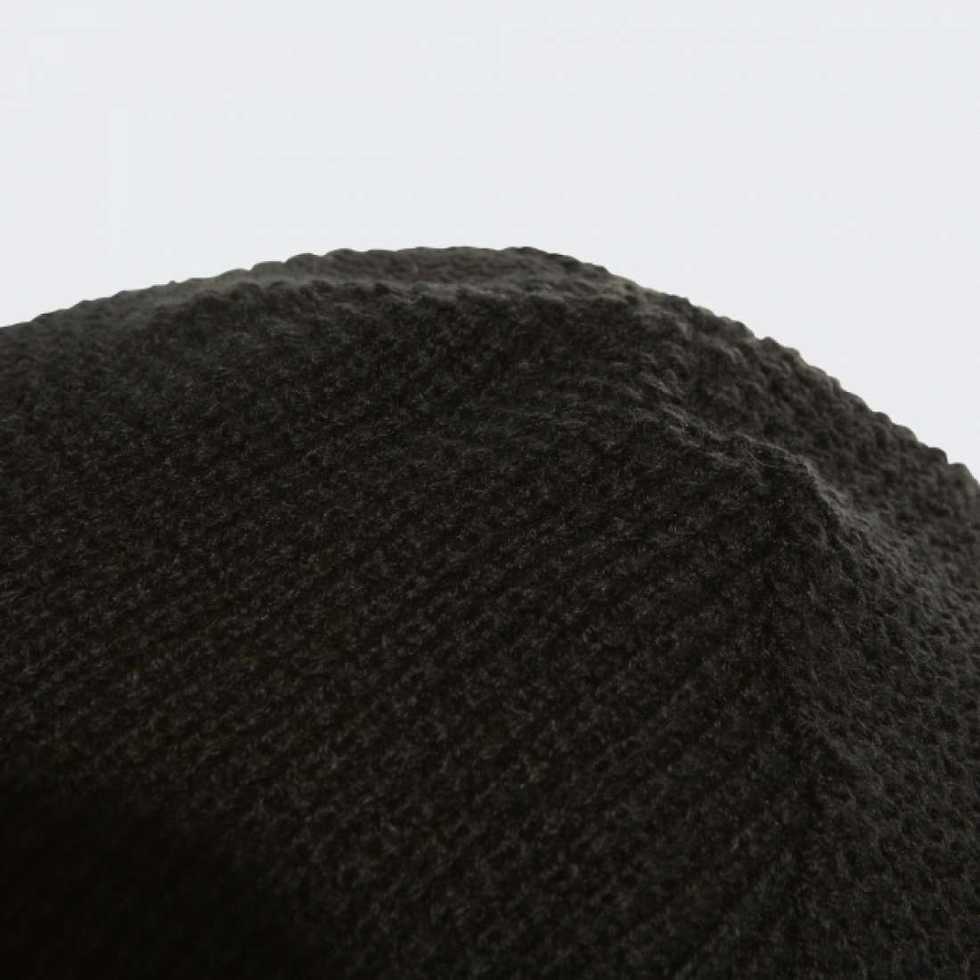 GORRO ADIDAS WAFFLE CUFF BEANIE BLACK / WHITE
