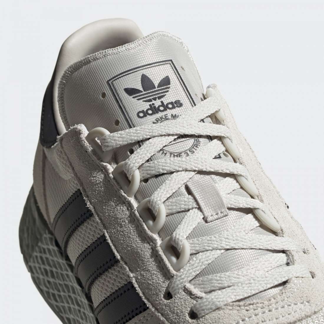 ADIDAS MARATHON TECH RAW WHITE CORE BLACK RAW KHAKI