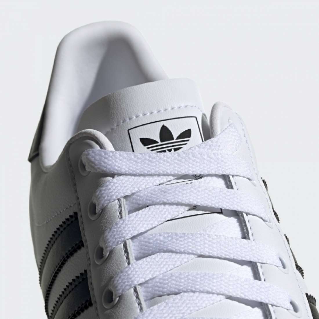 ADIDAS COAST STAR WHITE/BLACK